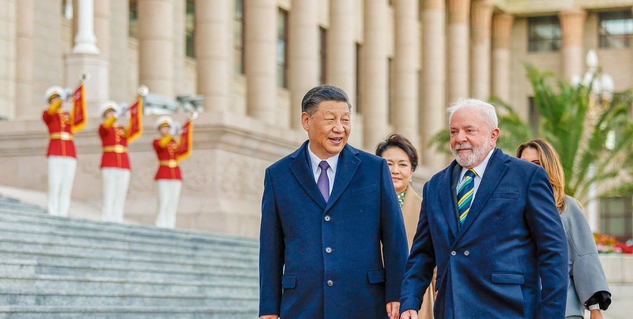 Xi Jinping y Lula acordaron reforzar la relación entre China y Brasil