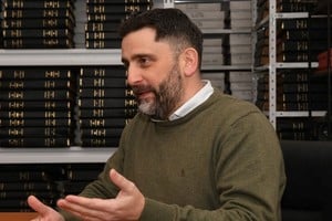 "Queremos empresas que crezcan, innoven y sigan siendo el motor del desarrollo económico y social de Santa Fe", dijo Mariano Cuvertino. Foto: Manuel Fabatía