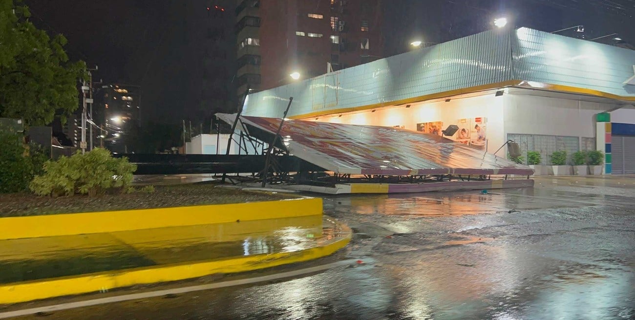 Una onda tropical azotó Maracaibo con lluvias, vientos y cortes masivos de energía