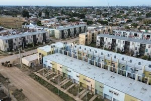 La Villa Deportiva ubicada en La Esmerlada II desde una vista aérea.