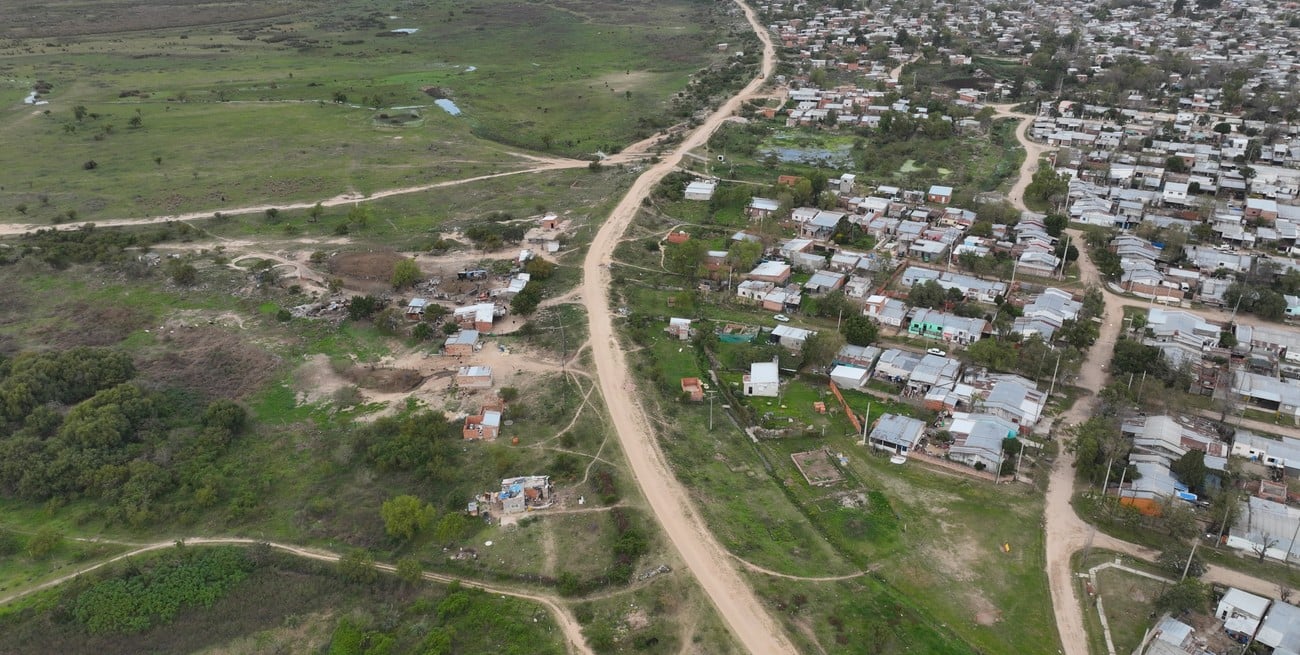 Ante un posible El Niño, Provincia reforzará sectores críticos de la defensa de Alto Verde