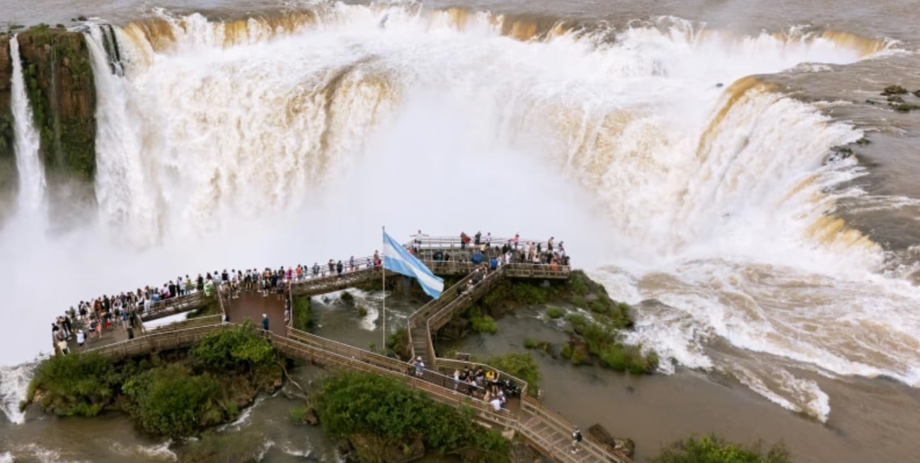 Así operan los circuitos de Cataratas del Iguazú tras el accidente que dejó un turista fallecido