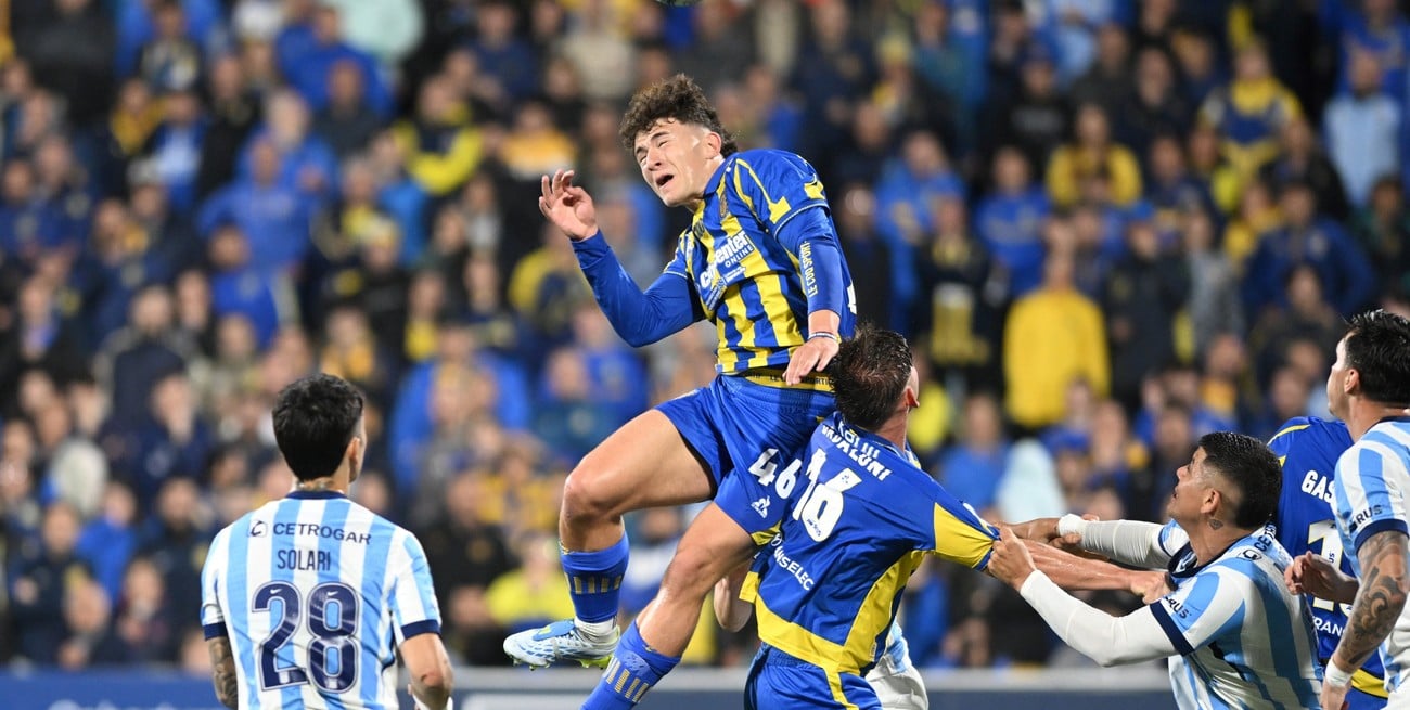 Central sumó su primer punto ante Racing pero sigue sin ganar y en deuda con su juego