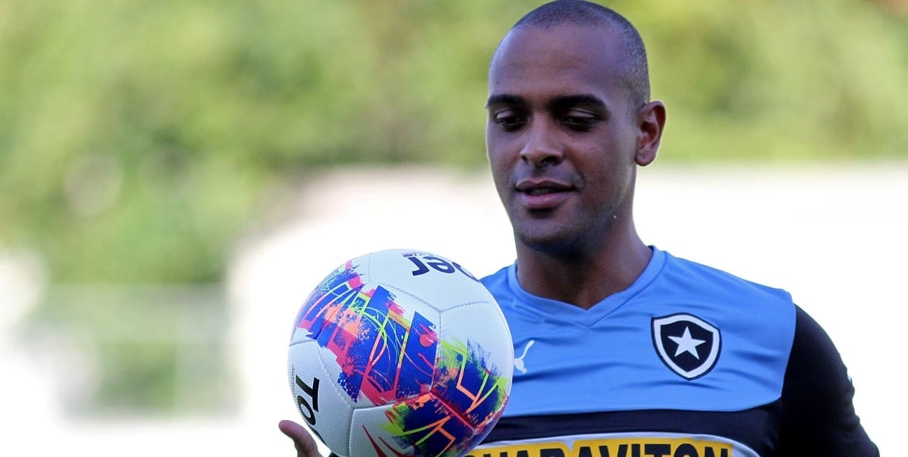 Un exjugador de Botafogo murió durante el fuerte temporal que golpeó Río de Janeiro