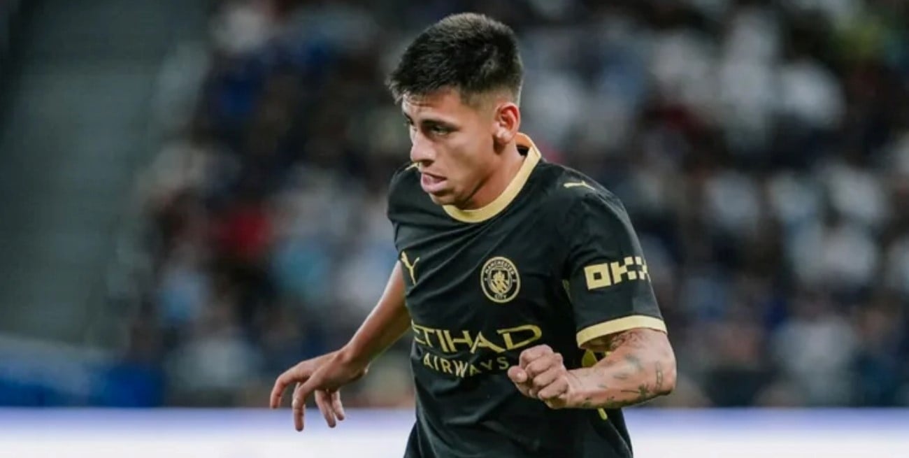 El “Diablito” Echeverri picó un penal ante Inter, pero Manchester City cayó en la definición