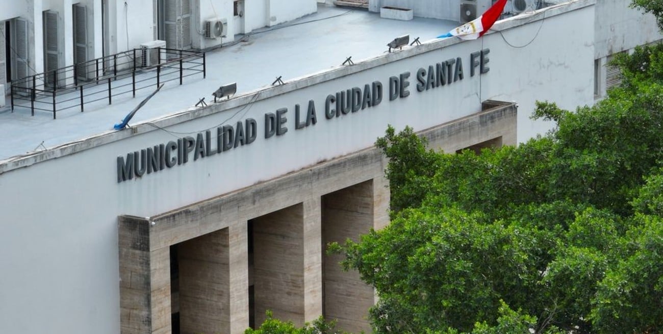 El municipio de Santa Fe "corrigió" un decreto sobre el monto base de las licitaciones públicas
