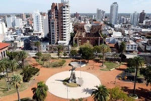 Imponente panorámica aérea de la Plaza San Martín. Foto: Archivo Fernando Nicola