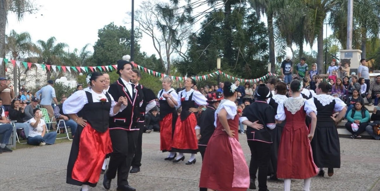 Romang celebró una multitudinaria edición de la Fiesta Provincial Suiza