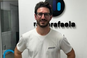 Matías Martínez Sella, con su proyecto @matiasdeaventura, invita a redescubrir la biodiversidad del monte santafesino, un tesoro natural cercano y poco explorado.