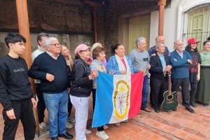 Música y el reconocimiento a la bandera de Santa Fe. Gentileza