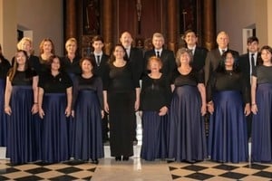 La formación actual, con la directora María Soledad Gauna al centro. Foto: Gentileza Ars Nova