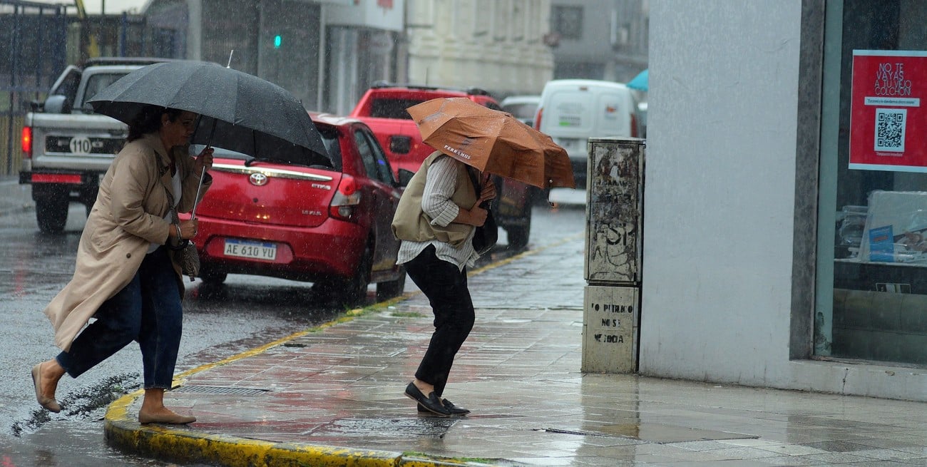 Alerta por tormentas y fuertes vientos en la ciudad de Santa Fe