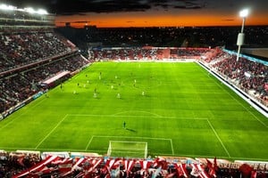 El 15 de Abril será otra vez el escenario para la presentación de Unión, que jugará ante Central Córdoba de Santiago del Estero su segundo encuentro consecutivo como local. Luego, dos seguidos de visitante.Foto: Fernando Nicola