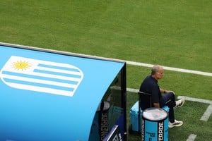 Marcelo Bielsa durante el fallido paso de Uruguay por el Mundial 2026. Foto: REUTERS / Paul Childs.