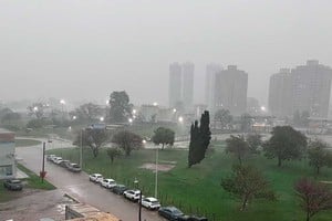 Así lucía la zona portuaria al momento de la lluvia. Crédito: El Litoral