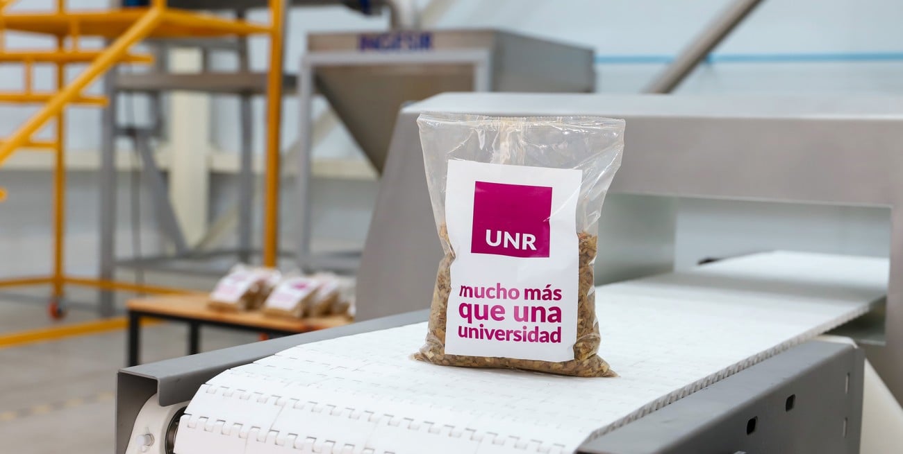 Frente al costo de vivir en Rosario, la UNR pone en marcha una planta pública de alimentos