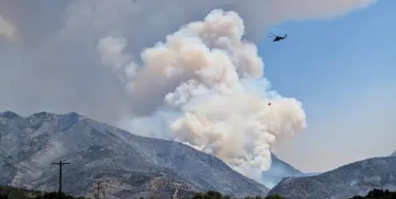 Un helicóptero se estrelló mientras combatía un incendio forestal en Utah