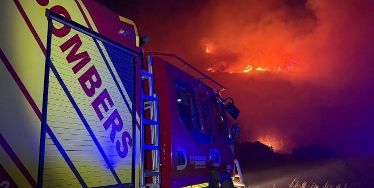 Incendios forestales en España: tres focos siguen activos en Castellón y activaron un amplio operativo