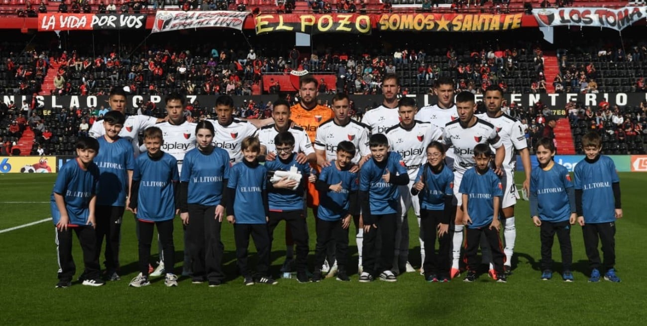 Colón reconoció a El Litoral por sus 108 años