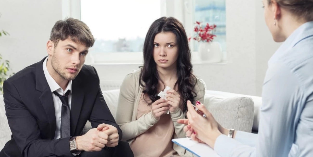 Terapia de exparejas