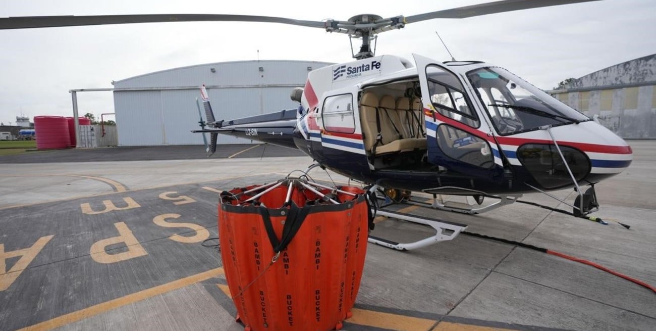 Santa Fe incorporó un avión hidrante y recuperó un helicóptero para combatir incendios