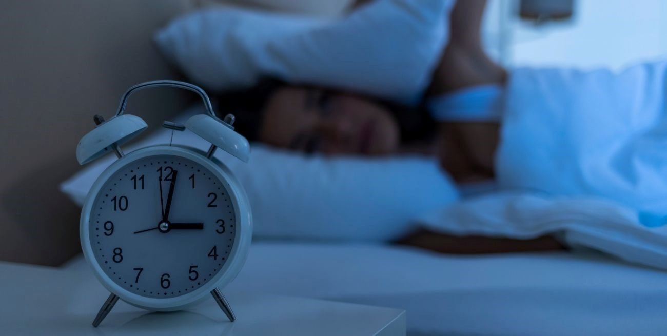 ¿Por qué te despertás a las 3 de la mañana? Qué puede significar y cuándo conviene prestar atención