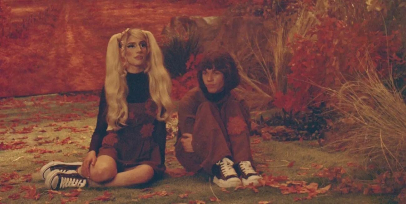 Domi & JD Beck rompen el silencio con "Who Asked?"