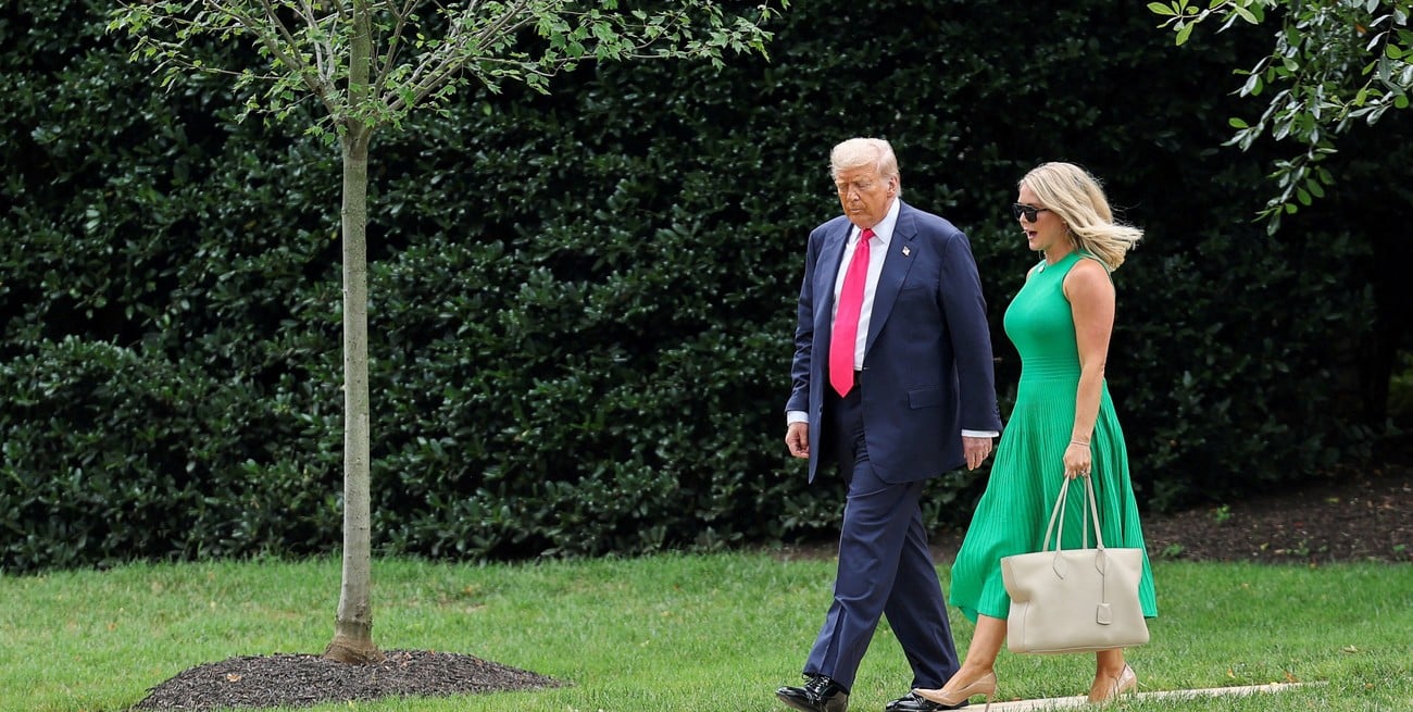 Trump reorganiza su equipo de comunicación: Karoline Leavitt dejará la Casa Blanca a fin de mes