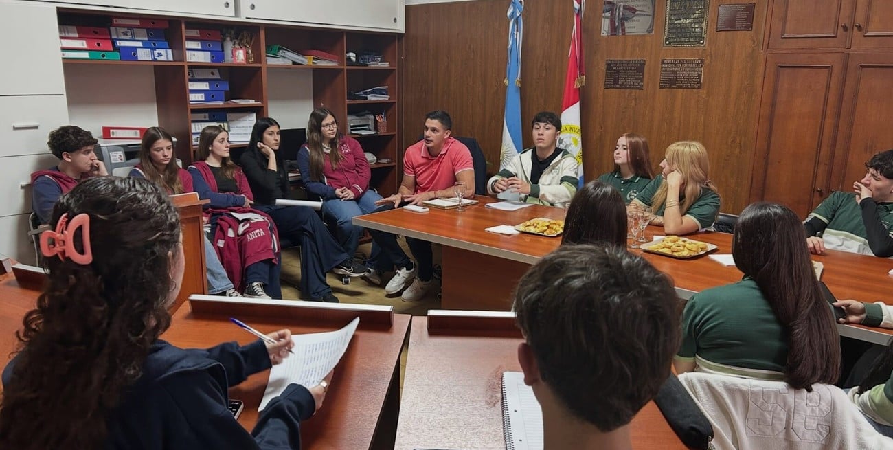 El Concejo Municipal impulsa prácticas legislativas para acercar a los jóvenes a la vida democrática
