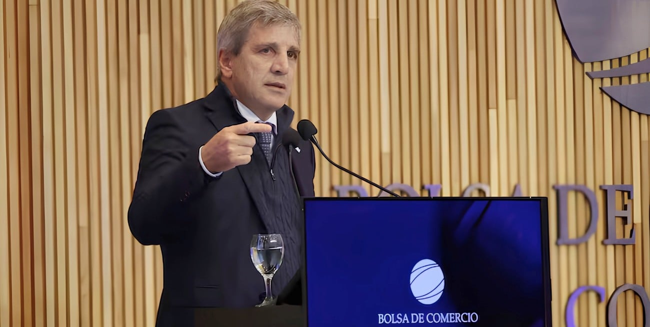 Caputo apuntó contra un viejo dogma: el atraso cambiario como freno a la competitividad