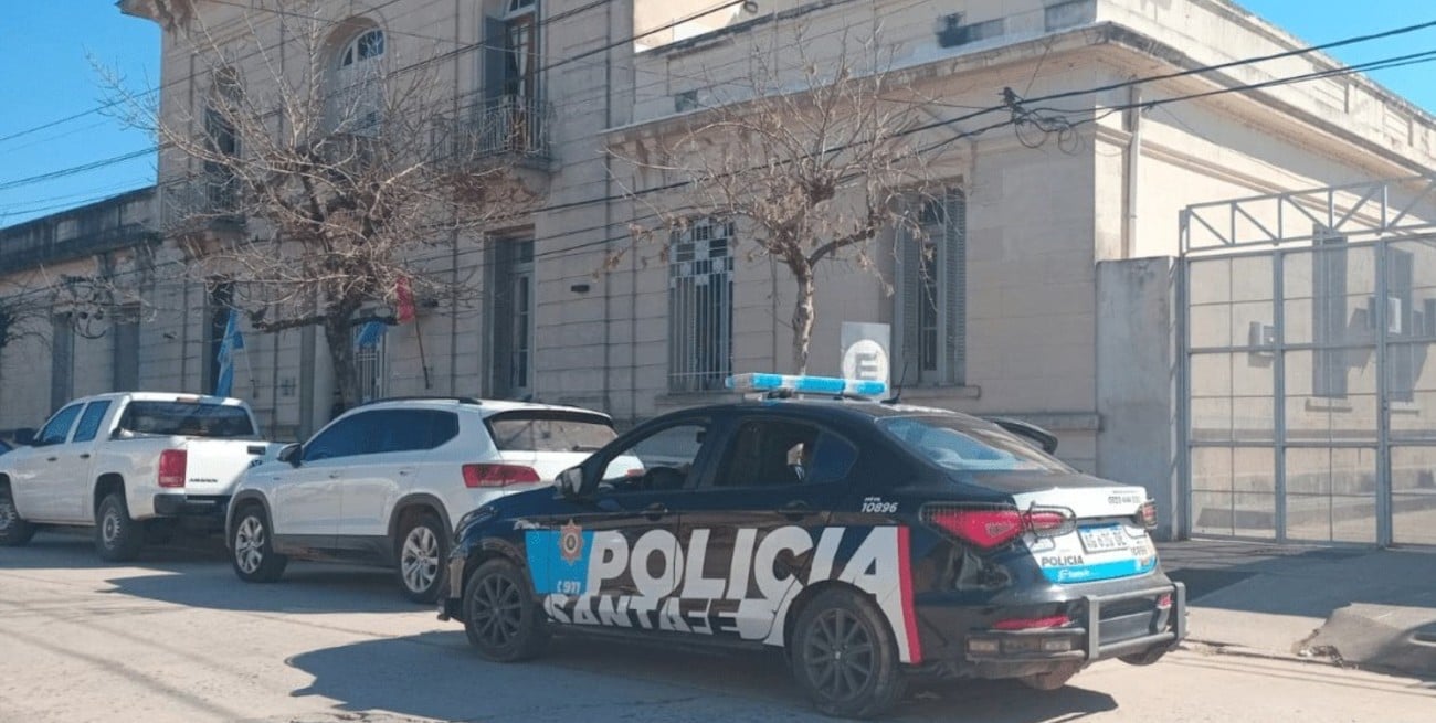 Confirman la prisión preventiva de una policía imputada por filtrar allanamientos a narcos