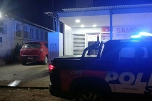 Personal policial en el Samco de San José del Rincón. Foto: Gentileza
