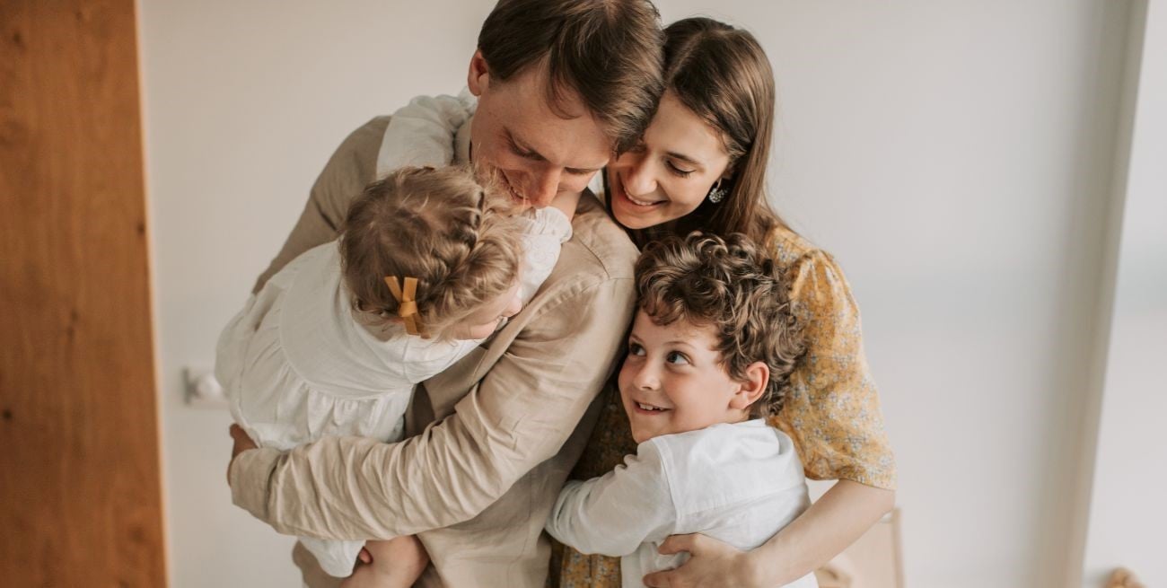 Por qué cada vez más personas postergan tener hijos: qué revela una encuesta en Argentina