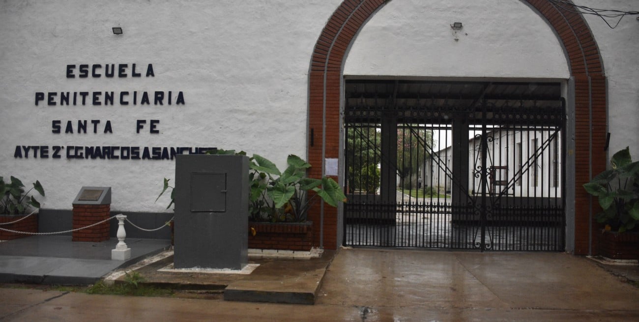 Acusan a siete cadetes del Servicio Penitenciario de Santa Fe por el abuso sexual de un compañero