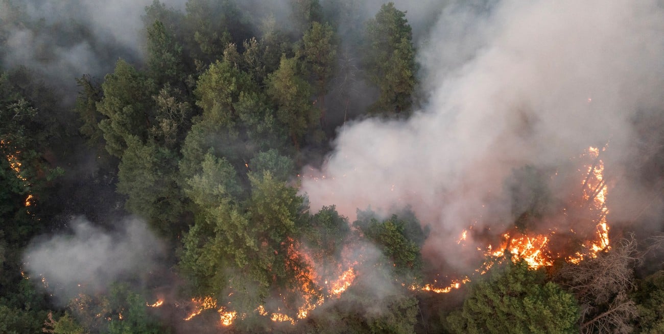 Los incendios en Serbia dejan un muerto y cruzan fronteras con una densa nube tóxica