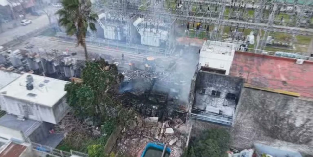 Apagón en La Plata: más de 18 mil usuarios siguen sin luz tras el incendio