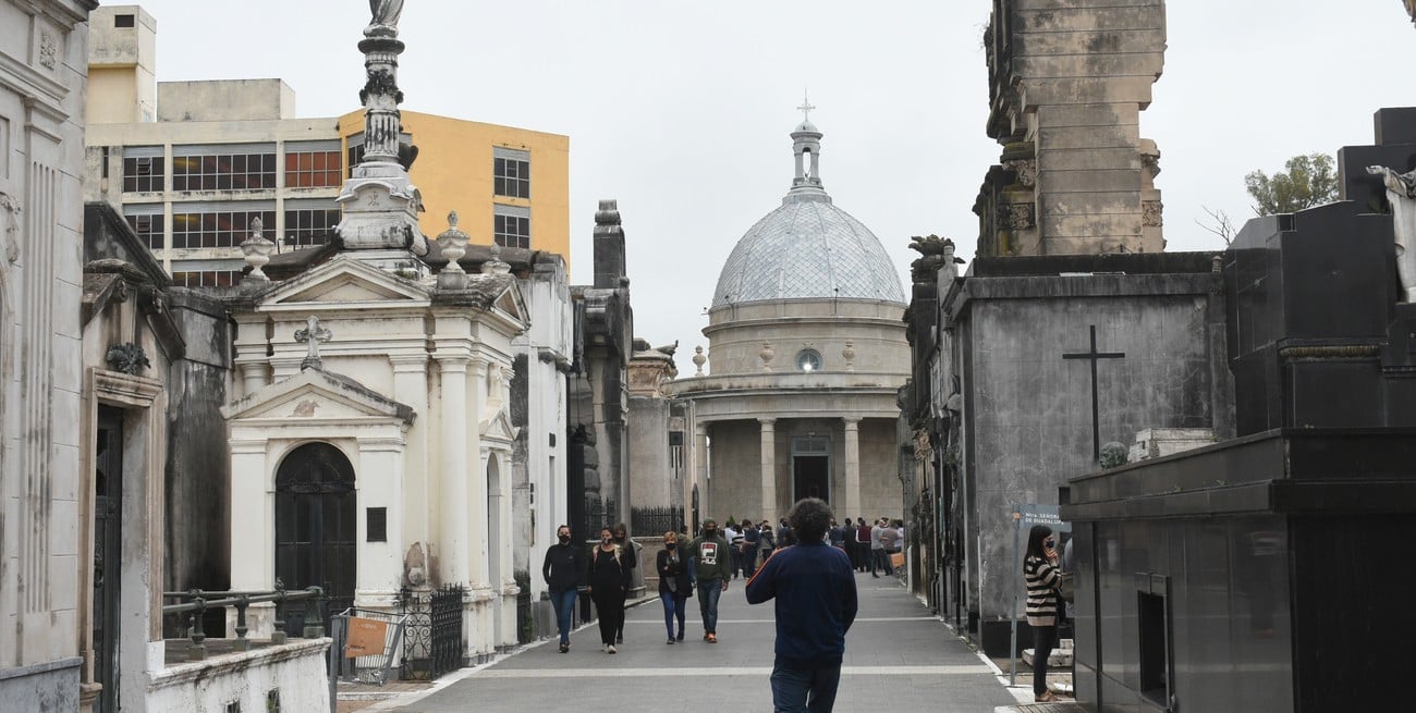 Cementerio Municipal de Santa Fe: el 65% de los nichos adeuda el pago de la tasa