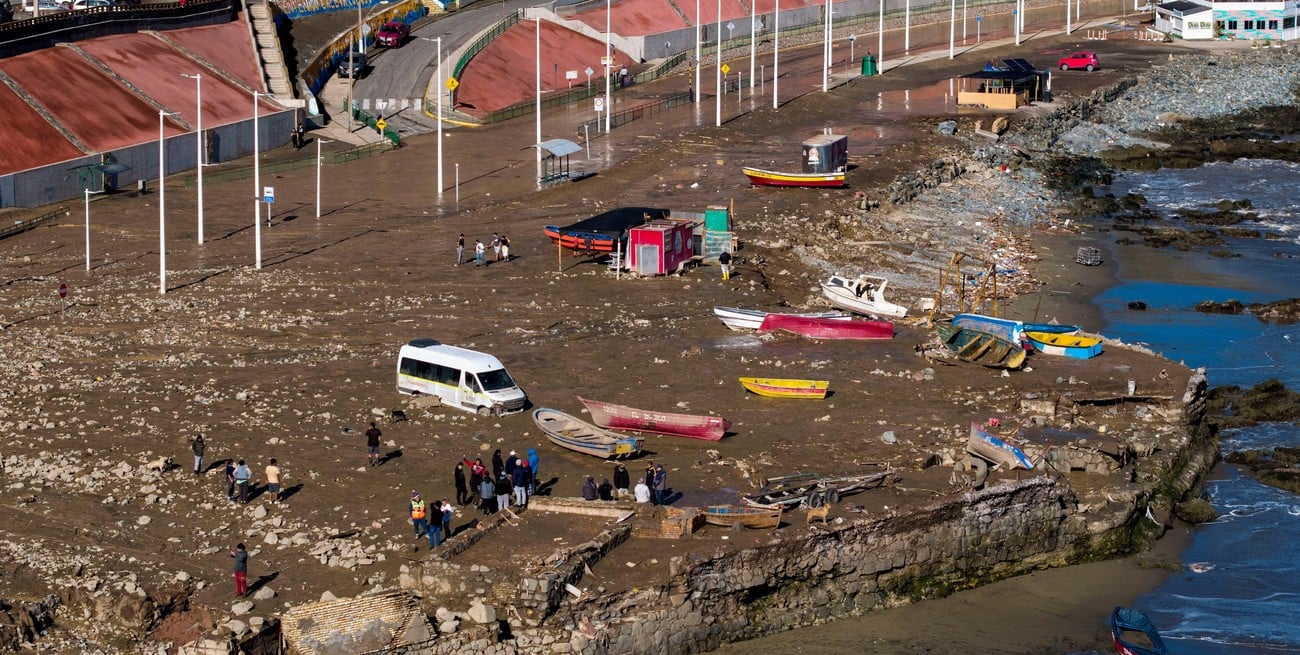 Atípico temporal en el norte de Chile: un muerto, aluviones y cientos de damnificados