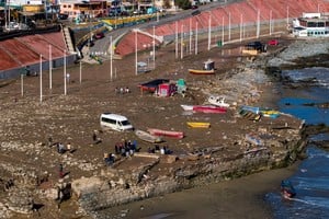 Las autoridades trabajan para asistir a las familias damnificadas por el fenómeno.