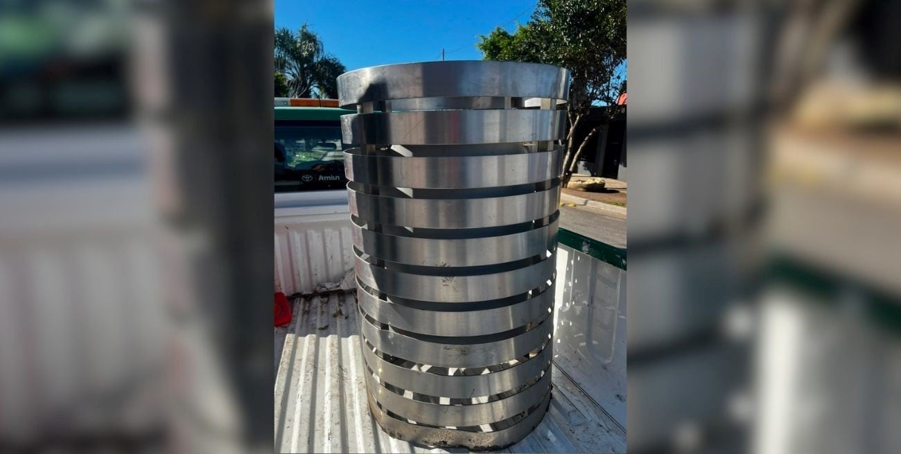 Se robó un cesto público en avenida Aristóbulo del Valle pero no llegó lejos