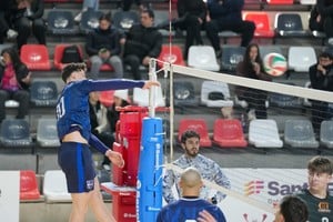 Normal 3 y Náutico animaron el primer partido disputado en el nuevo estadio rosarino.