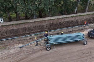 Las obras en Recreo sur y centro incluyen más de 5 km de cañerías que mejorarán el servicio de agua potable y prepararán a la ciudad para futuros desarrollos.