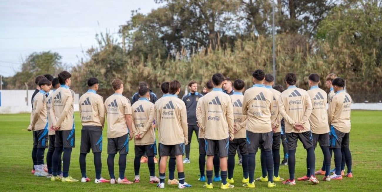 La Selección Sub 15 ya está en Santa Fe: el Predio Nery Pumpido se vistió de celeste y blanco