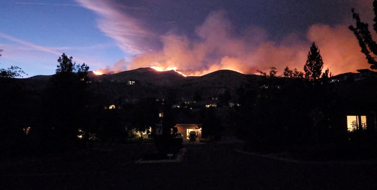 Incendio forestal en Estados Unidos: 42.000 evacuados cerca de Nevada