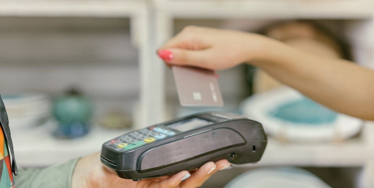 ¿Siguen conviniendo las compras en cuotas cuando baja la inflación? Qué mirar antes de elegir