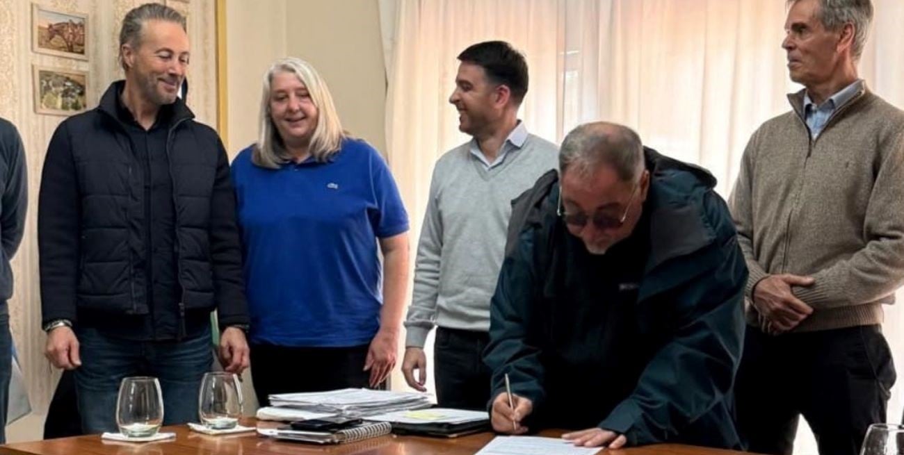 Casilda firmó un convenio con Vialidad Provincial para reacondicionar la Ruta 19-S