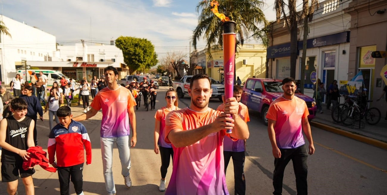 Gobernador Crespo y San Justo, protagonistas del recorrido de la Antorcha Suramericana