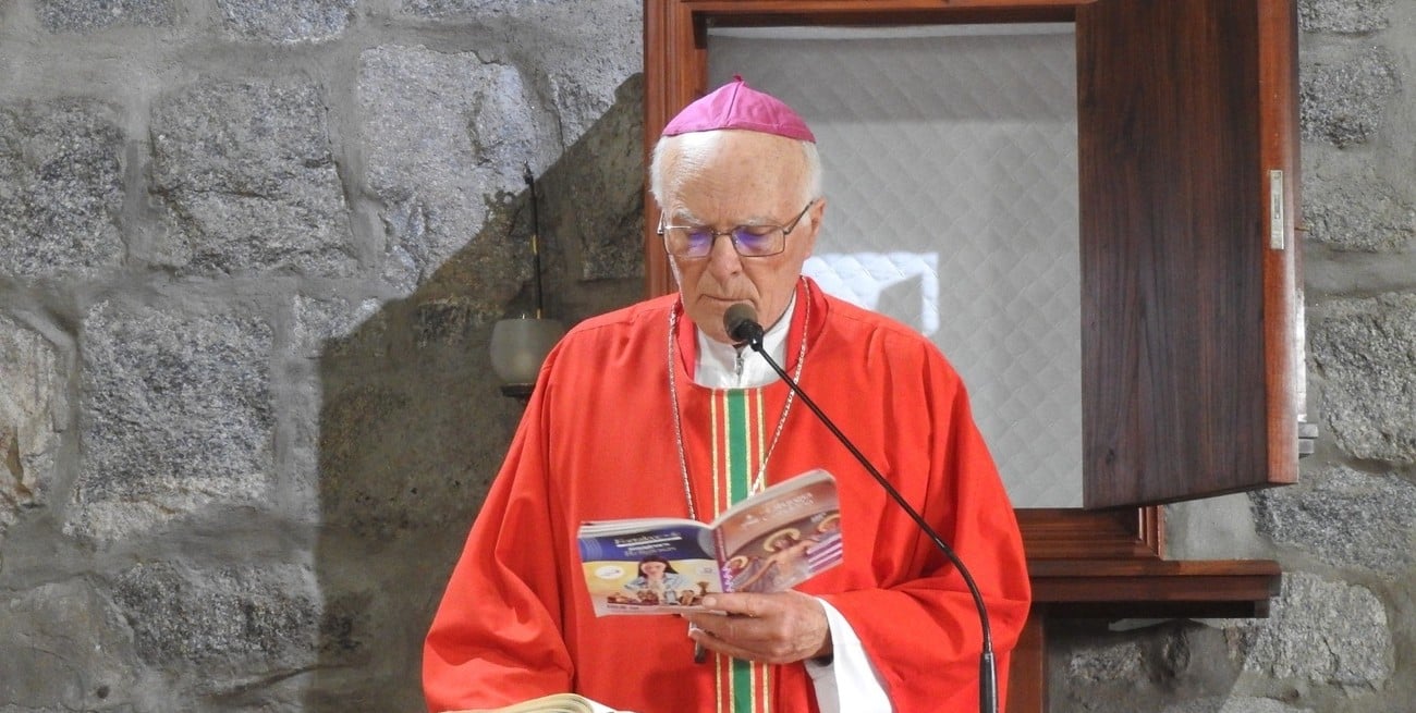 Aurelio José Kühn, 63 años de sacerdocio y un regreso que Aldea Santa María espera cada año
