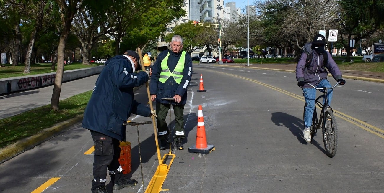 Qué cambios traería la nueva ciclovía en el sur de Santa Fe sobre el estacionamiento vehicular