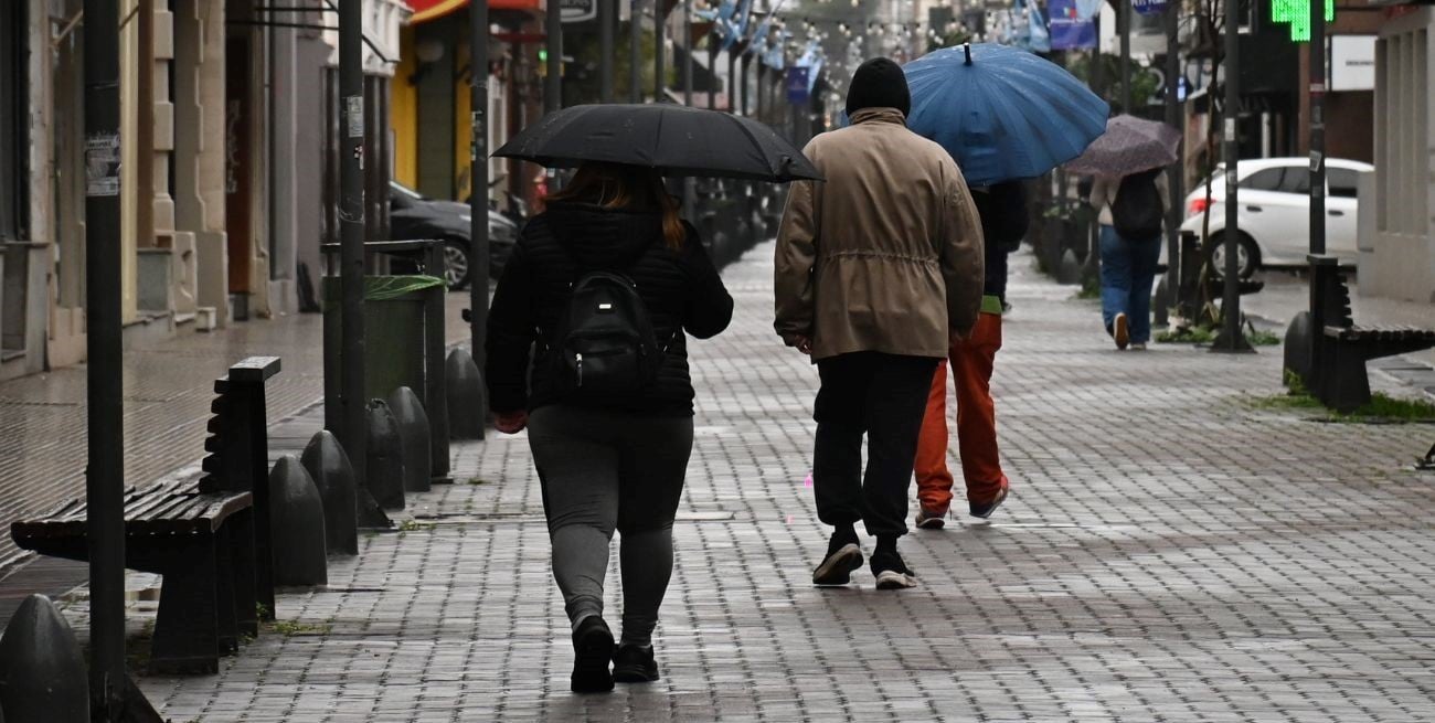 Alerta por lluvias y fuertes vientos: qué provincias serán afectadas este jueves